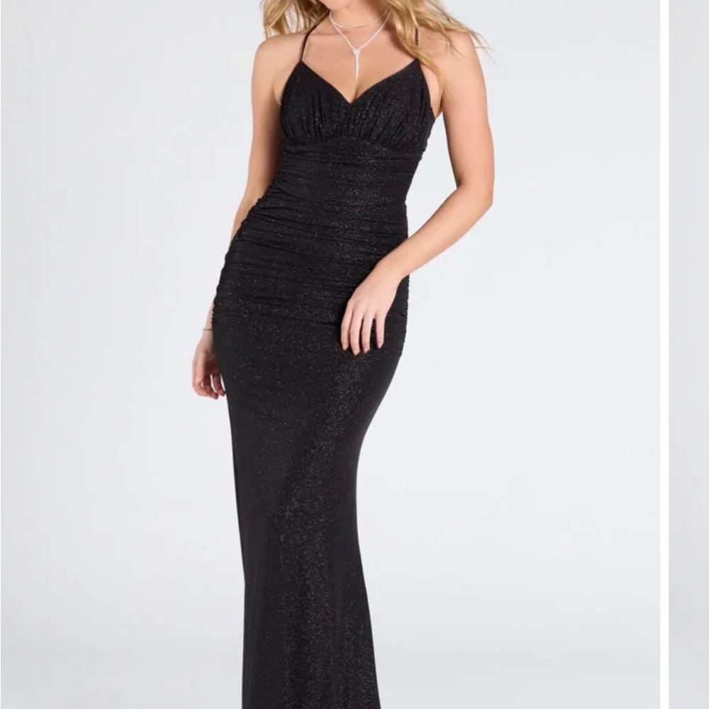 Elegant Black Evening Gown